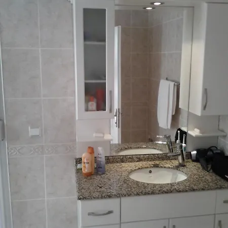 View With Private Pool On Top Of The Mountain Behind Town Holiday home Alanya